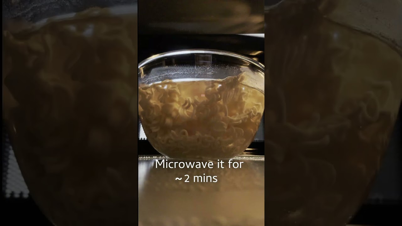 Maggi in 2 Minutes! | Easy Microwave Noodles 🍜