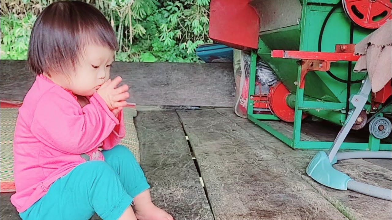 A Day in the Life of a Single Mother and Her Child 👩‍👧