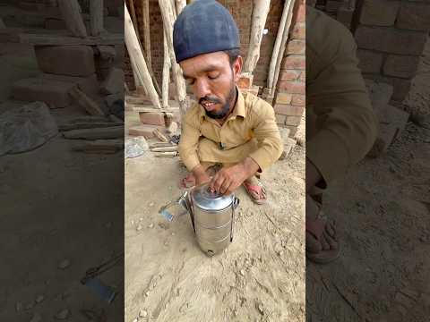 Waris Jab Ghar Se khane ke liye Roti na Lekar Aaya to funny🤣🤣🤣 video #youtubeshorts #funnyshorts