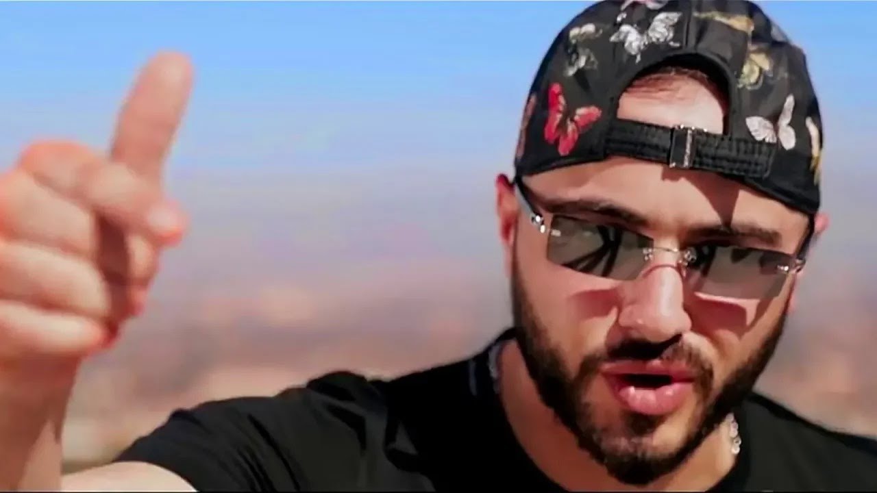 Djadja & Dinaz - J'souris 🎶 Clip Officiel + Nouvel Album ALPHA & Tour 2023