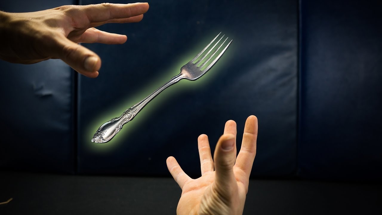 The Levitating Spoon 🥄