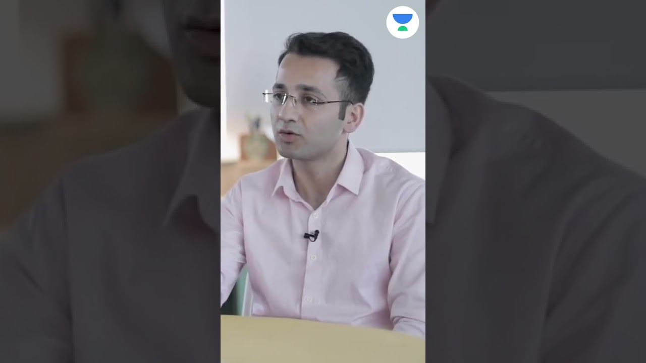 Choosing Between The Hindu and The Indian Express for UPSC Preparation - IAS Junaid Ahmad