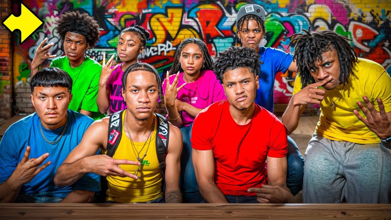 Watch Old Friends New Drama: The Neighborhood Season 6 Premiere & Updates! 🎬