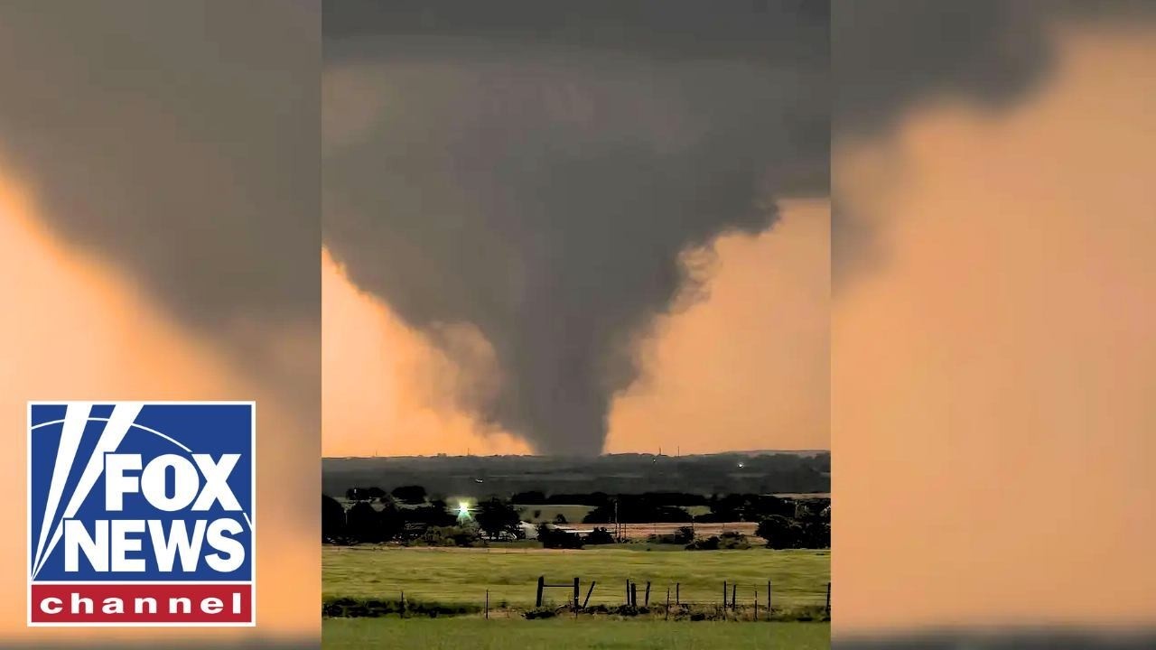 EF-4 Tornado Hits Enid, Oklahoma 🌪️