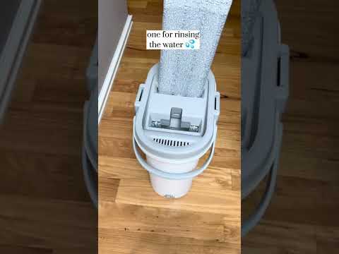 This clever mop and bucket makes cleaning the floor super easy 🤩✨ link in comments to shop