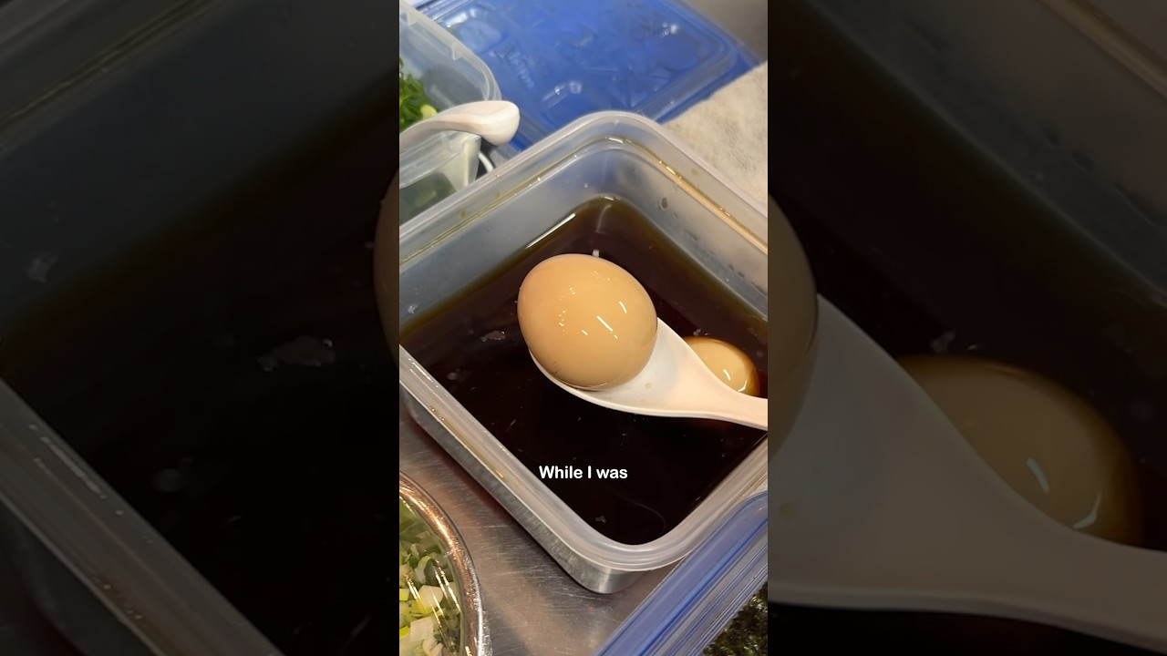 Egg Hack I Learned in Ramen School 🍳
