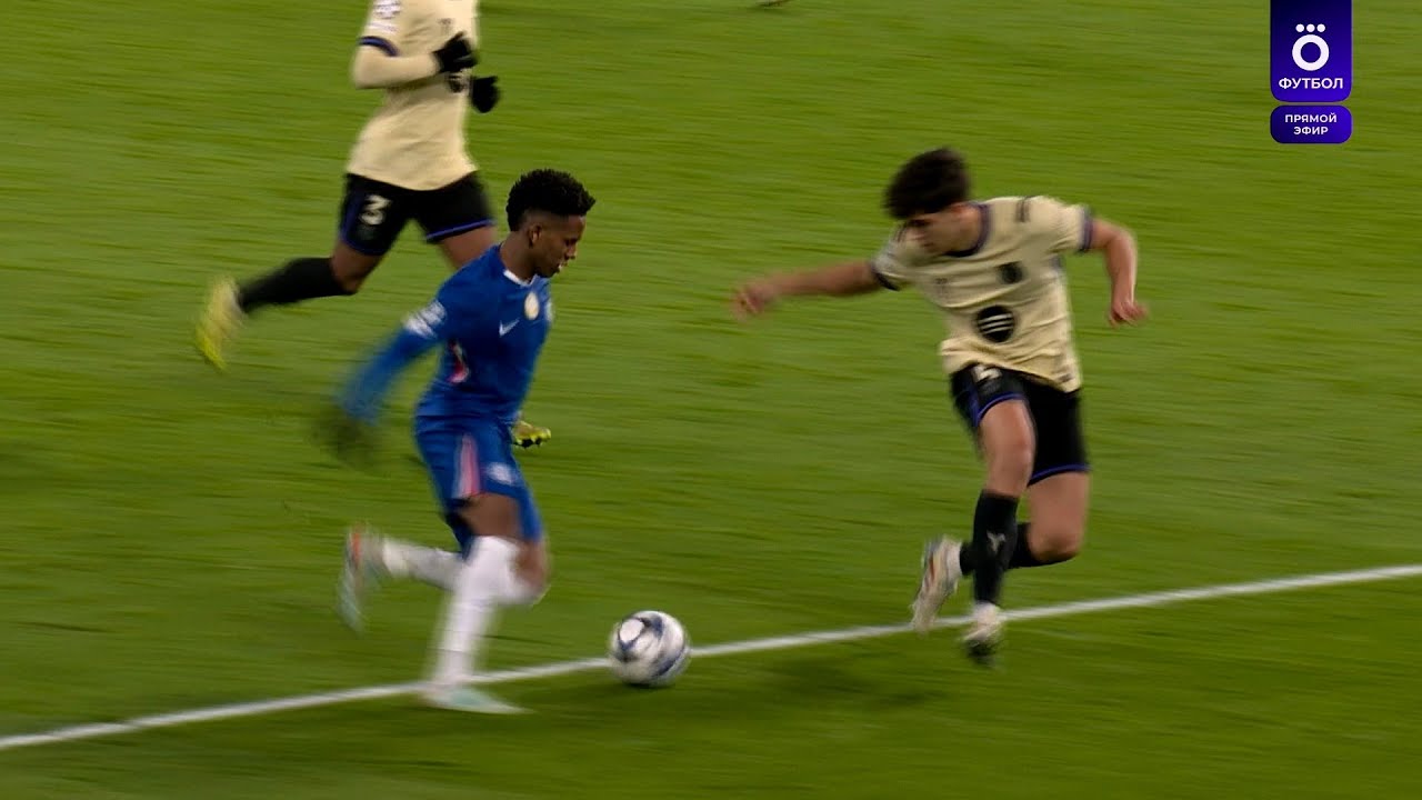 Estevão Willian vs Barcelona (25/11/2025) HD