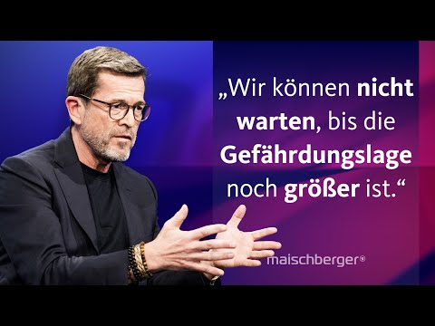 Brauchen wir eine Wehrpflicht? Gregor Gysi und Karl-Theodor zu Guttenberg diskutieren | maischberger