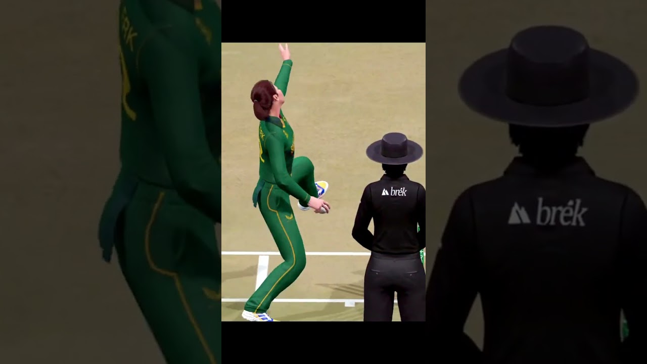 Epic Bowling Moment: Nadine de Klerk Strikes Jess Kerr! 🎳