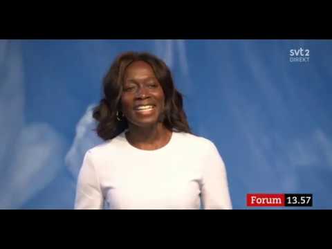 Nyamko Sabuni, nyvald partiledare Liberalerna, talar vid Almedalen 2019