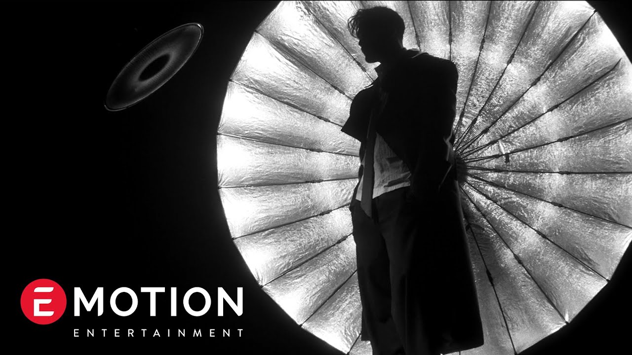 Adrian Khalif - Tidak Karuan (Official Lyric Video) from HARAP-HARAP EMAS, 2024