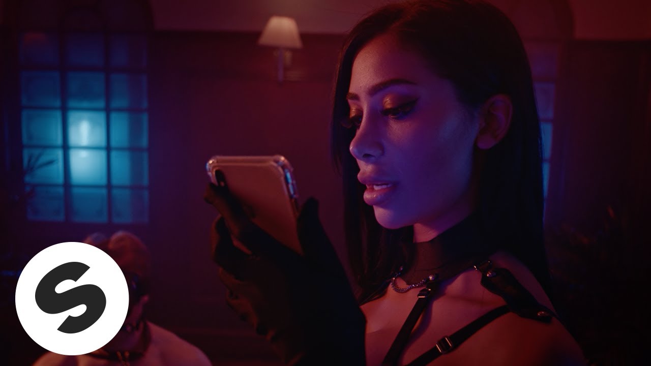 New World Sound - Outta My Head ft. J2 & Sara Phillips 🎶