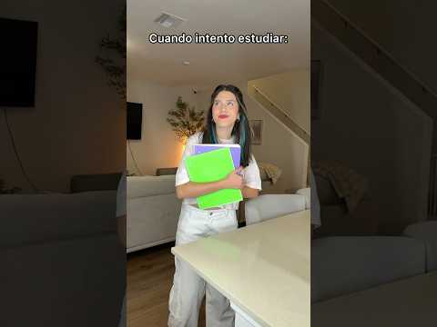 Cuando trato de estudiar… #leylastar #tiktok #shorts