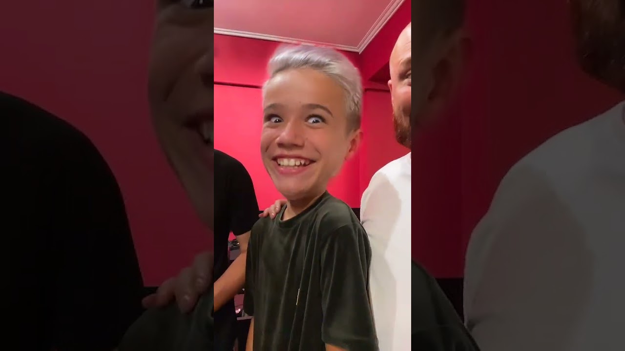 What's Going On? 😂 Don't Miss Out!