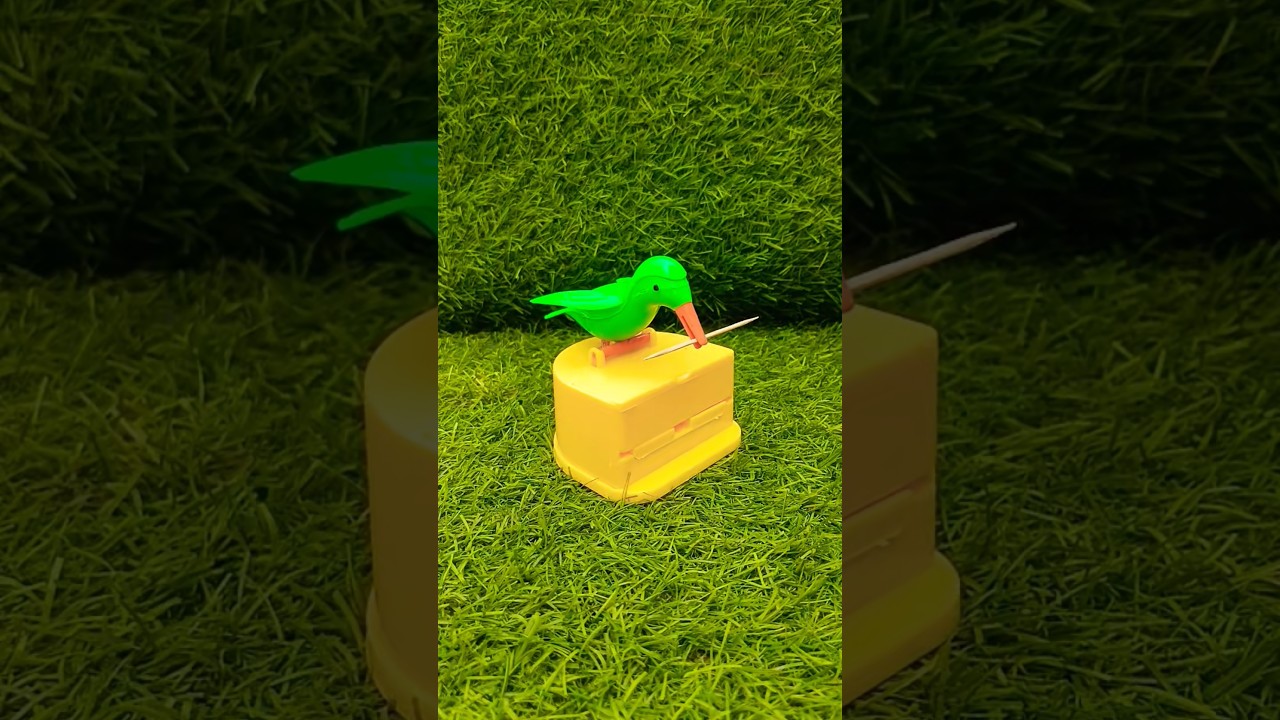 Adorable Bird-Shaped Toothpick Holder 🐦