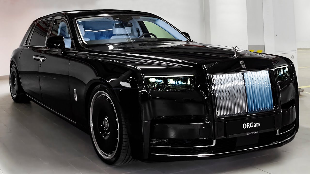 2025 Rolls-Royce Phantom Long Edition with Partition Wall β Sound, Interior, and Exterior Overview