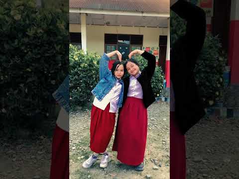 Menurut kalian faruk cocok nya sama siapa gays?komen#aldofitmandiraofficial #faruk #drama