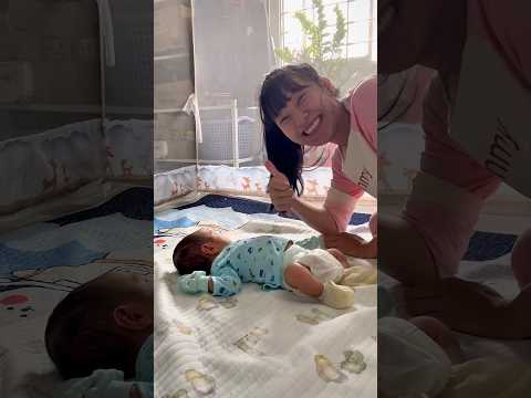 Khi Em Bé Tommy Tập Thể Dục #shorts #chiuc #chiuctv