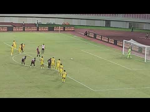 CUPLIKAN GOL PERSIPURA KEGAWANG PERSIKU KUDUS