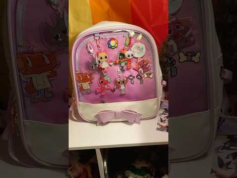 Dandy’s world pins and keychains unboxing