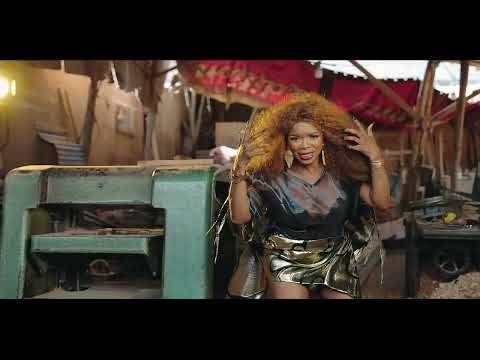 KARMELLE ft. TGANG LE TECHNICIEN - ATCHEDJI | Official Music Video 🎶