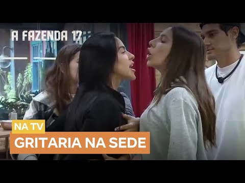 'Volta de Roça', desafia Tàmires durante briga com Martina | A Fazenda 17