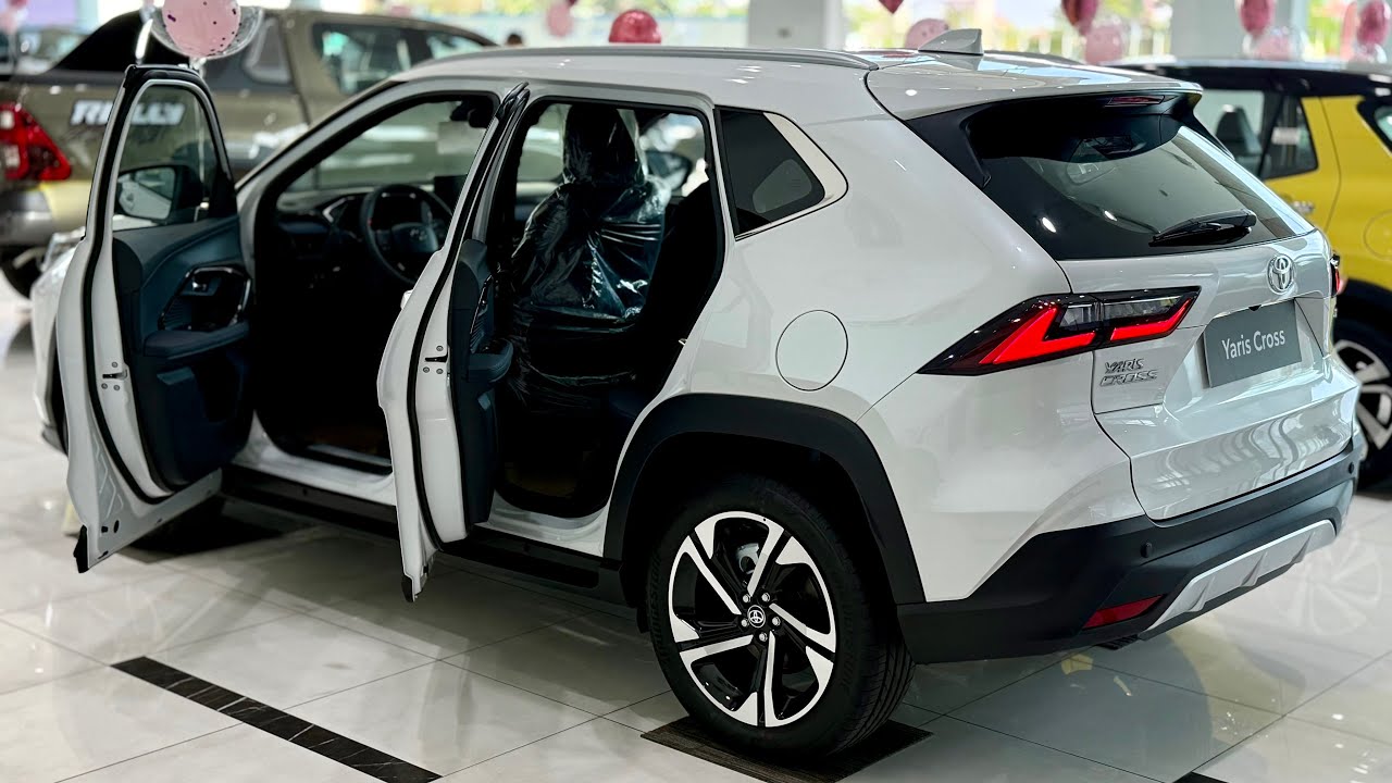 New 2026 2026 Toyota Yaris Cross 1.5L SUV: Top Interior & Exterior