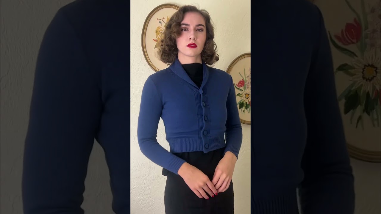 Cozy Vintage Look by @vivienofholloway 💙
