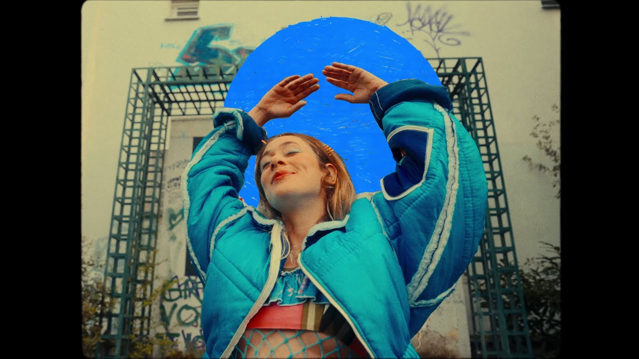 🎶 Bleu Soleil & Luiza - Soleil Bleu (Official Music Video) | Stream & Download Now