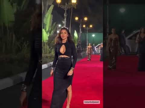 @Anushkasharma in Karan Johar Birthday party 😍🔥#anushkasharma