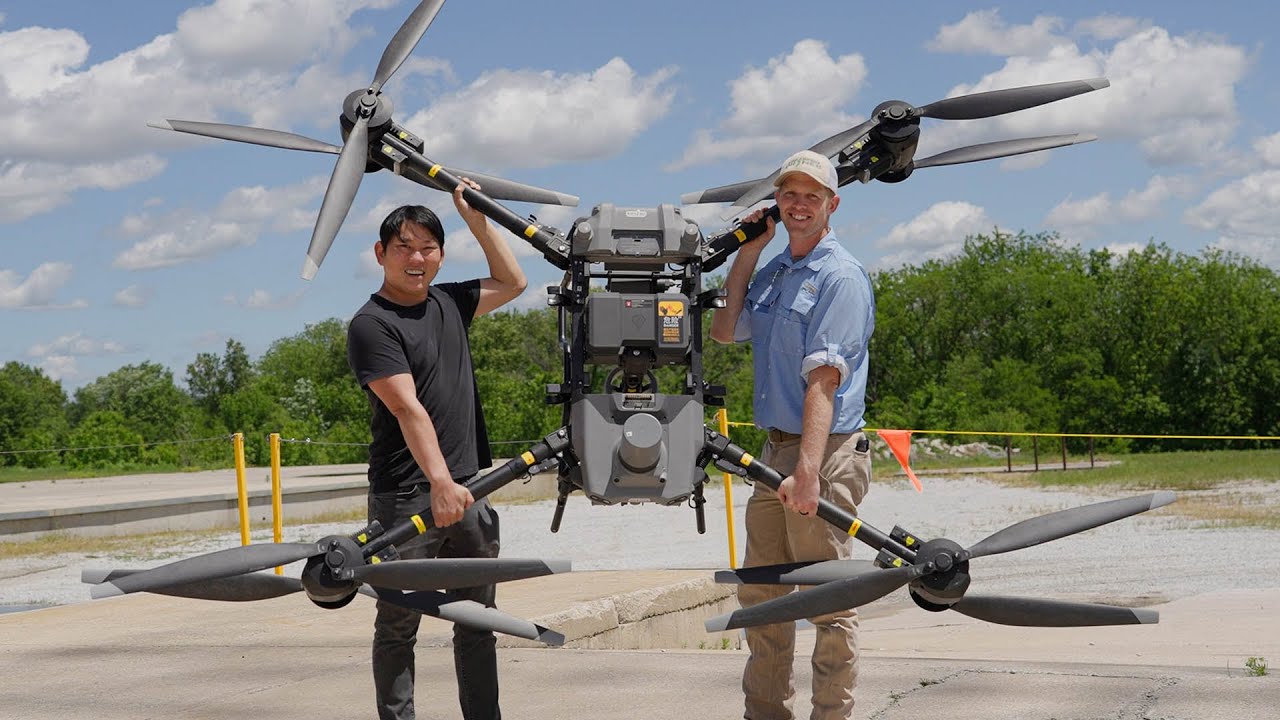 Most Powerful Drone Ever: DJI FlyCart 30 🚁
