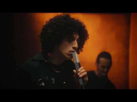 Rilès - 1000 REASONS (Live Version)