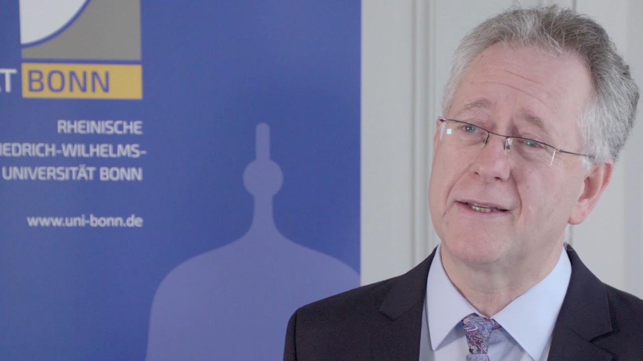Fields Medal 2018: Professor Dr. Peter Scholze Celebrated for Groundbreaking Work 🎓