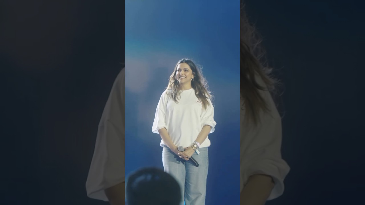 Deepika Padukone & Diljit Dosanjh Rock the Stage! 🎤