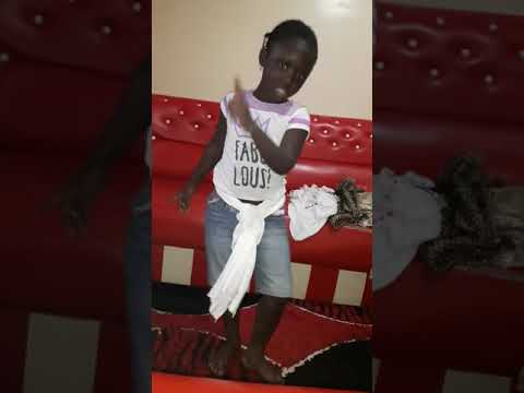 Wally Seck Yobaneté Dance Performance