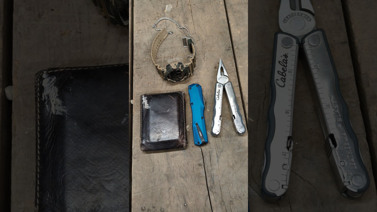 Friday EDC Pocket Dump 🇺🇸