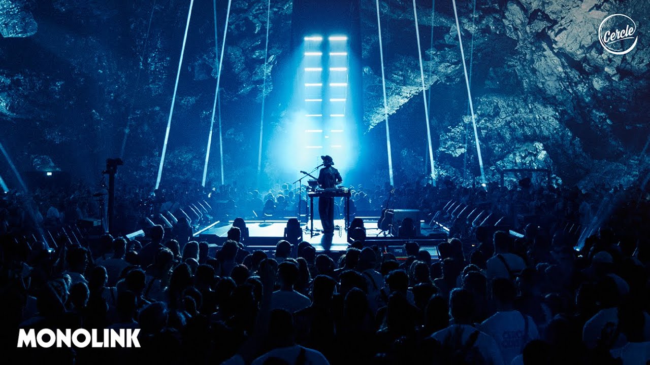 Monolink Live Performance at Cercle Odyssey, Paris