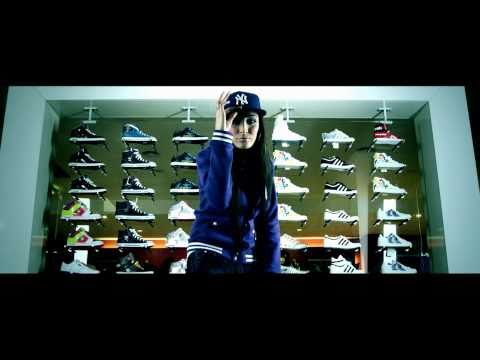 Kenza Farah - Karismastyle [Trésor]