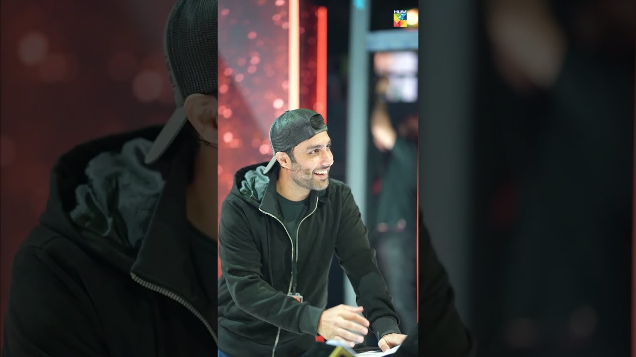 Yumna Zaidi & Ahmed Ali Akbar at Kashmir 9th HUM Awards π