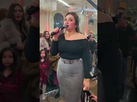 لما العروسه وإصحابها يكونوا عايزين (مفاتيح قلبك معايا للمره ال 23 ) 😅😅😅😅😍😍😍😍😍