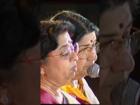 Aplam Chaplam | Lata Mangeshkar Usha Mangeshkar #latamangeshkar #shorts #song #trending #viralvideo