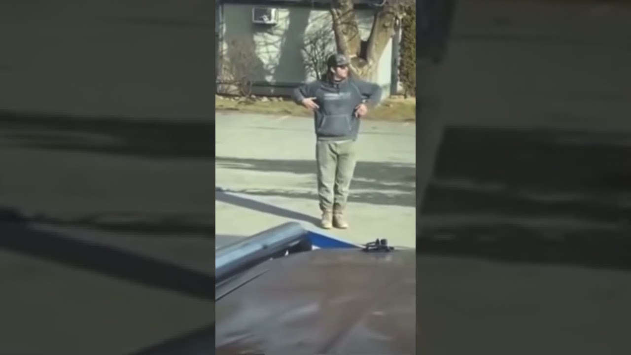 Guy Performs 'Still Dre' C Walk 🎶