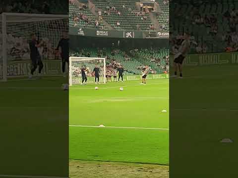 Toni Doblas! Calentamiento de porteros en la previa del partido Betis-Mallorca. 23-09-24 #realbetis