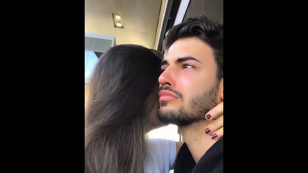 Heartfelt Girl's Cry for Her Boyfriend π | Emotional Couples Moments & WhatsApp Status