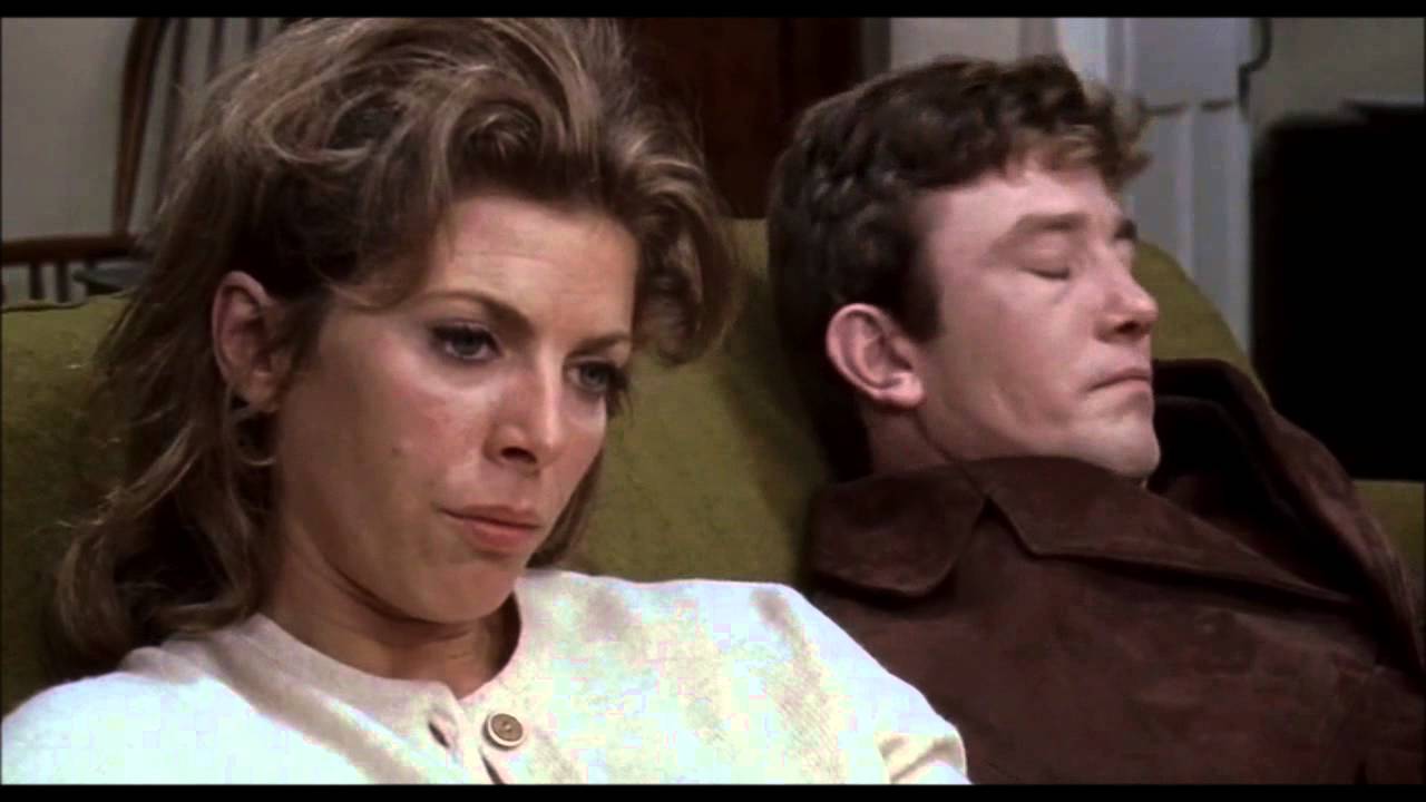 Billie Whitelaw in Charlie Bubbles (1967) 🎬