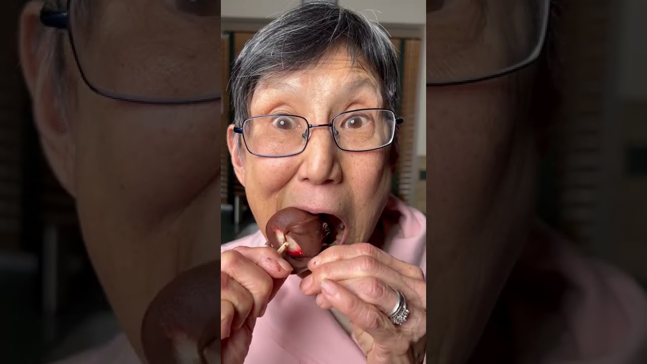 Delicious Chocolate-Covered Strawberries 🍓 – The Perfect Sweet Treat!