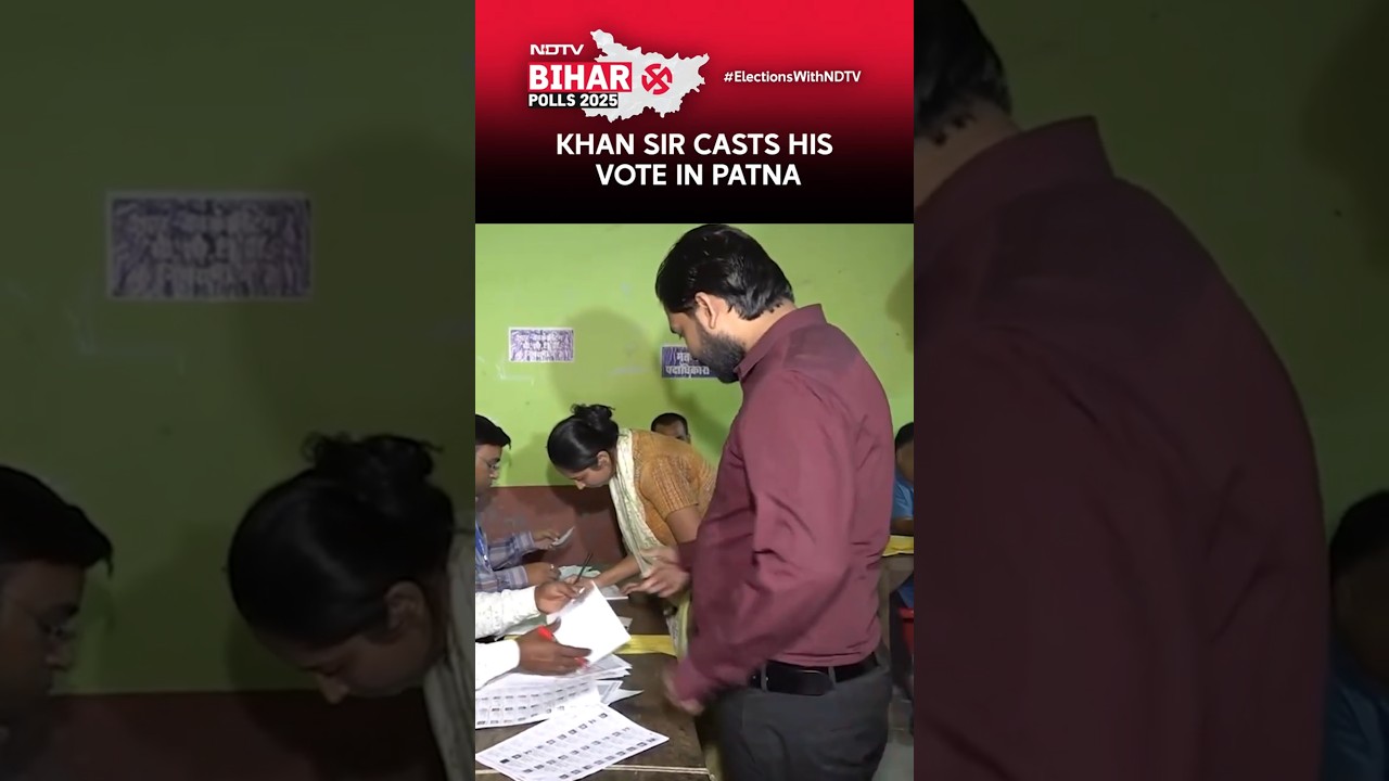 Bihar Election 2025 | Khan Sir Casts His Vote, Appeals To First-Time Voters In Patna