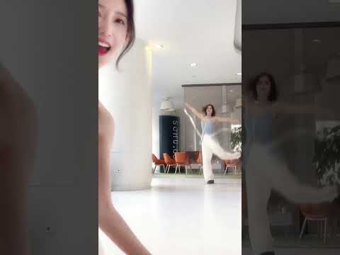 Best sisters! #YeChengReborn #夜城赋之离生 #shorts