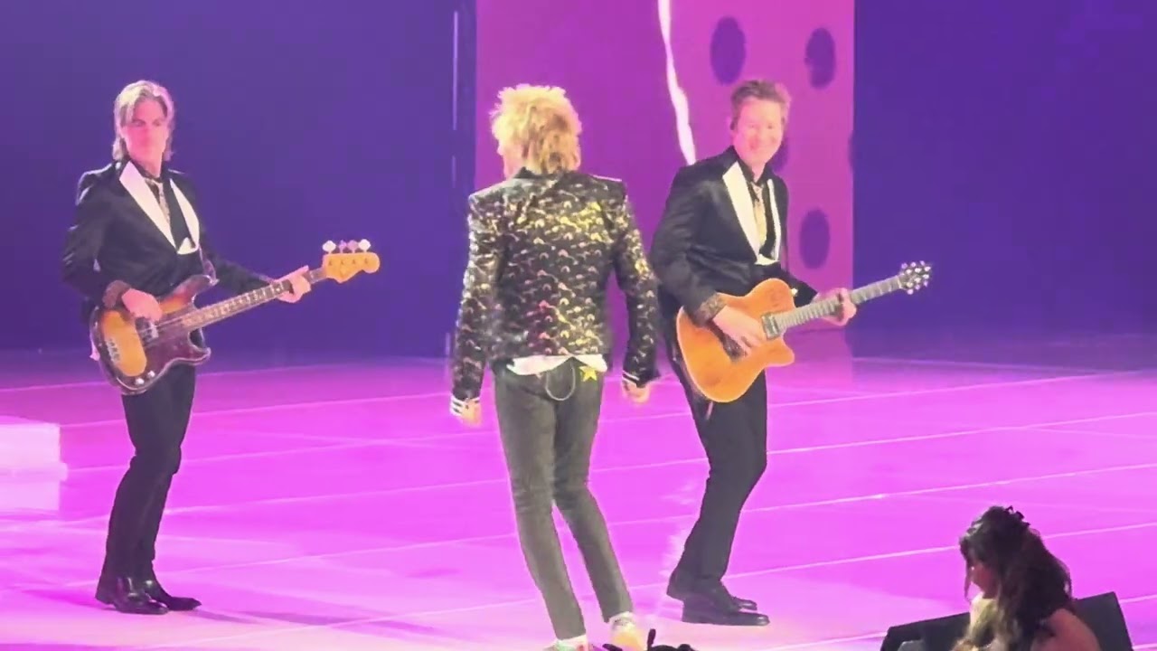 Rod Stewart Live in Las Vegas - Maggie May (3/15/2025)