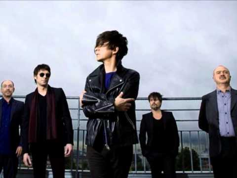Indochine - Black City Parade (Exclu)